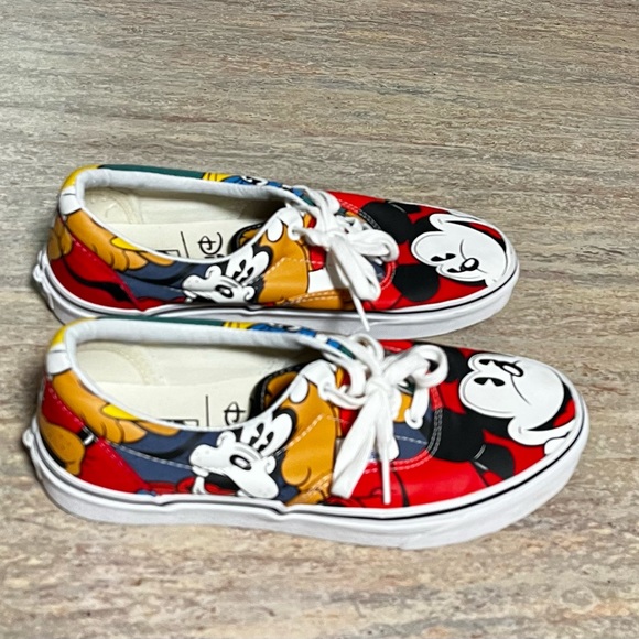 Disney’s Mickey Mouse Vans off the wall sneakers - Picture 4 of 16